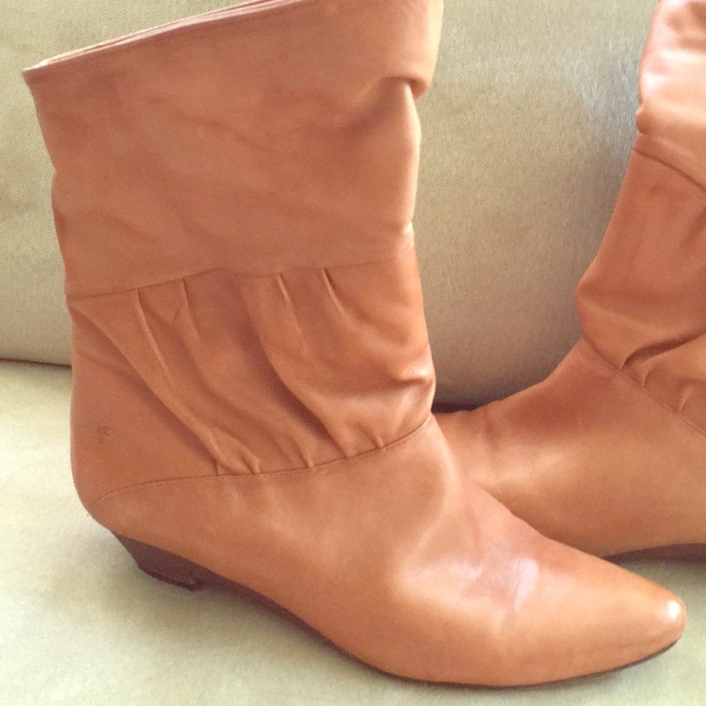 Frye Sunny Short Vintage size 8M